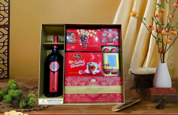 Hộp quà tết STĐT 2605