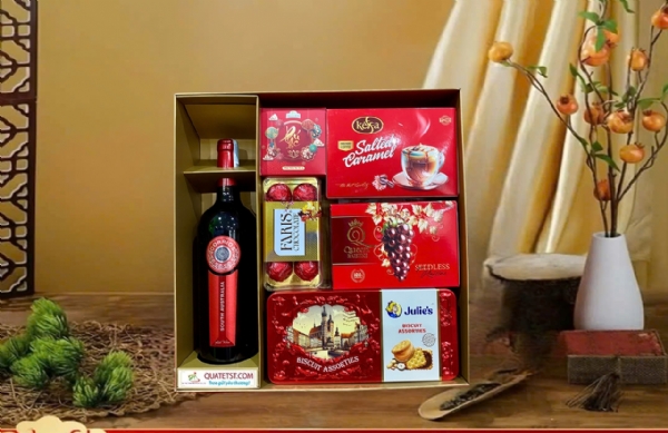 Hộp quà tết STNV 2615